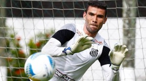 Goleiro do Santos FC sofreu lesão após choque com o atacante Rildo, da Ponte Preta