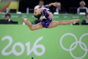 Ginasta Flávia Saraiva 