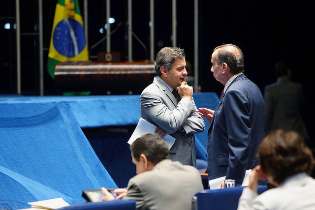 Oposição apresenta pedido de mais uma CPI no Congresso