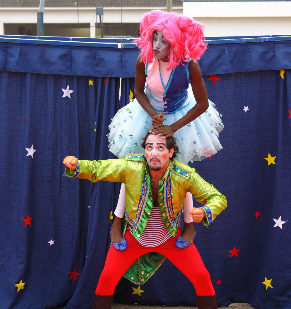 Projeto Ciclocênicoabre oficina de teatro no Mercado Municipal