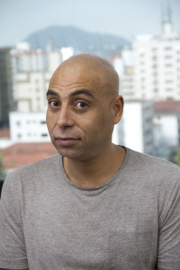 O ator Luiz Fernando fala sobre teatro, preconceitos e a Sansex na Boqnews TV