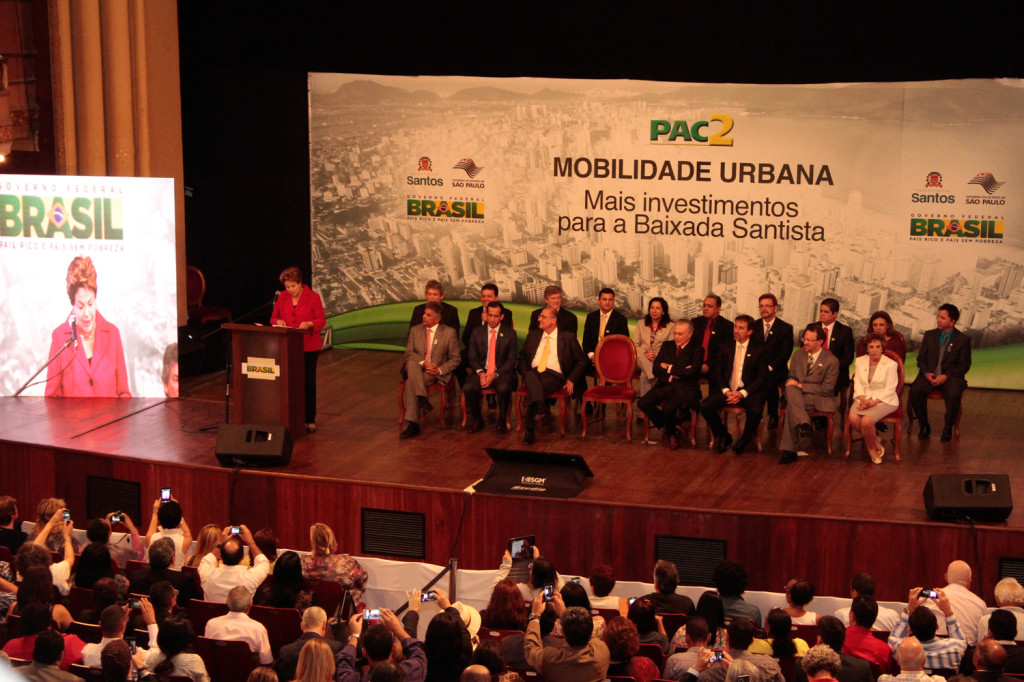 Dilma anuncia inclusão do túnel entre Santos e São Vicente no PAC Mobilidade