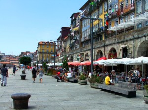 Ribeira, em Porto, é um dos locais mais visitados