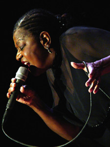 Alaide Costa - foto de Glauker Bernardes