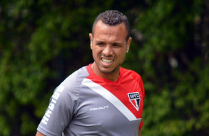 Camisa 9 é a esperança de gols do São Paulo para o confronto diante do Corinthians, no Morumbi