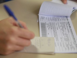 Contas devem ser pagas até a próxima quinta (29), último dia do expediente bancário.