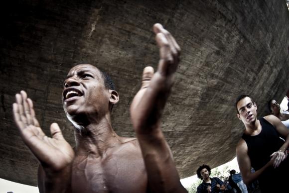 Jovens negros correm mais riscos de morrer do que os brancos