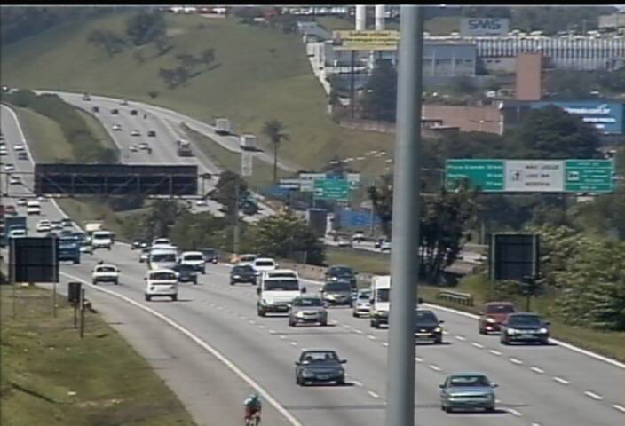 Rodovias tem operação especial para saída de 5,2 milhões de veículos da Grande SP