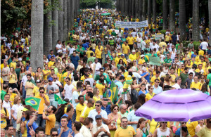 A marcha em Belo Horizonte seguiu até o Palácio da Liberdade