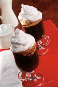 Café com menta e marshmallow