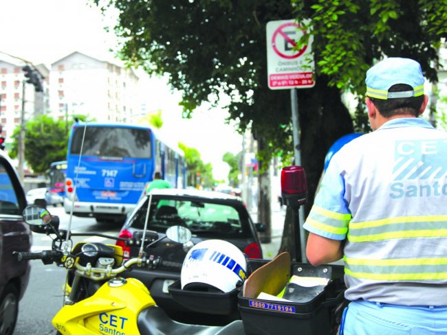 Com as restrições, trânsito flui melhor na Conselheiro Nébias