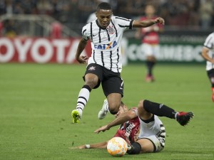 TV Globo vai exibir Corinthians e Ponte Preta neste sábado (11) à tarde e optou por exibir filmes no horário do jogo entre Santos e XV de Piracicaba.