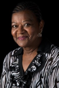 Cantora - Alaíde Costa em trabalho autoral e em parcerias com Tom Jobim, Vinícius, Johnny Alf e Vandré estará se apresentando na próxima sexta (29), no Sesc Santos! 