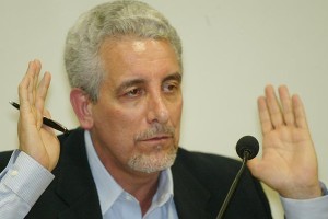 A defesa do ex-diretor do BB ingressou com um recurso administrativo para tentar anular a extradição concedida pelo governo italiano para o Brasil