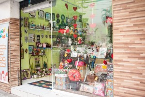 Em fevereiro, o comércio do litoral vendeu 5,5% a menos que o mesmo mês do ano anterior, a terceira maior queda entre as 16 regiões analisadas pelo Fecomercio