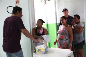 As doações estão concentradas no Fundo Social de Solidariedade, à Av. Conselheiro Nébias, 388, e podem ser feitas no fim de semana em qualquer horário