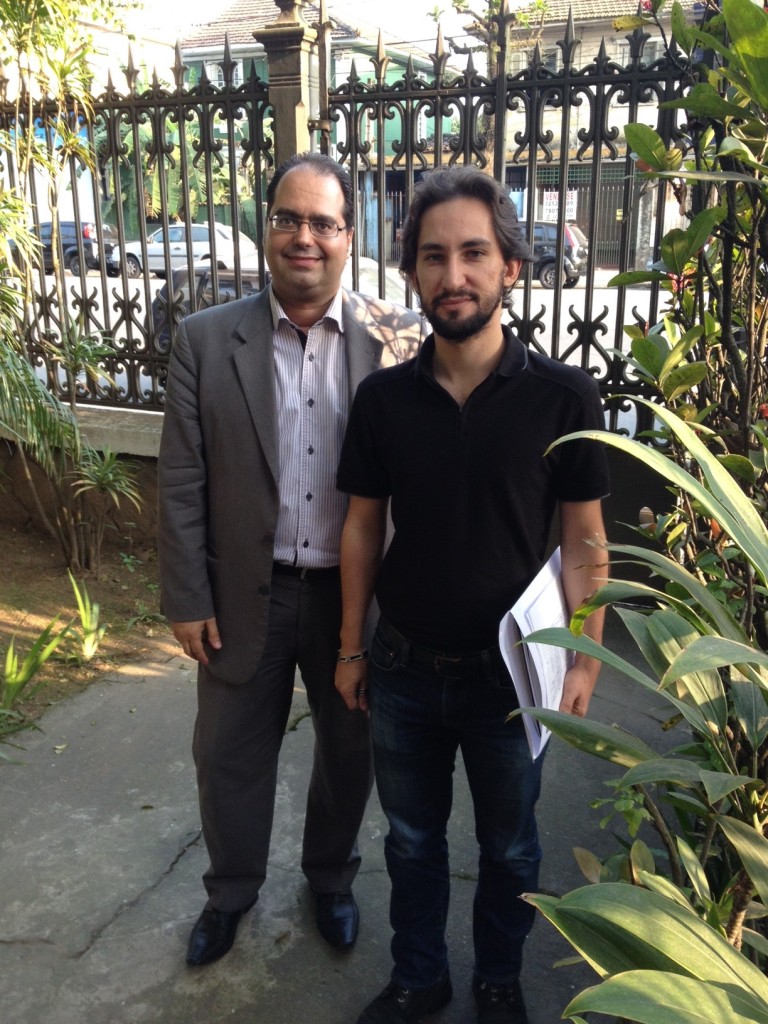 Intercâmbio Wagner Moreira Gonçalves, gerente de Promoção Comercial e Relação Porto-Cidade e Dennis Christofer De Paula Silva, especialista Portuário: Técnico de Comunicação Social (Publicidade e Propaganda), representando o Porto de Santos, ministrarão palestra sobre Marketing Portuário e Ações Comerciais, em Cotonou, no Benin, na África, na próxima semana - último módulo dessa troca de experiências. A viagem é parte do Projeto Piloto “Reforço Institucional do Setor Portuário do Benin”.