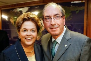 Restam ainda dez para a sua análise -entre eles o principal, assinado pelo ex-petista Hélio Bicudo e por Miguel Reale Júnior, ex-ministro da Justiça de Fernando Henrique Cardoso