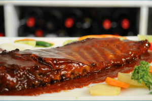 Costela suina ao molho barbecue