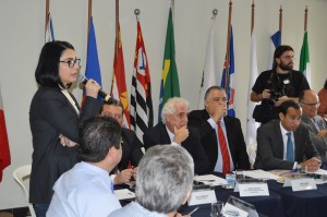 A prefeita de Cubatão ressaltou a importância do funcionamento da empresa para a cidade e para a região. “Se a empresa parar, a cidade fecha”, advertiu Márcia Rosa
