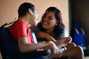 Lucélia Freitas e o filho Crystian