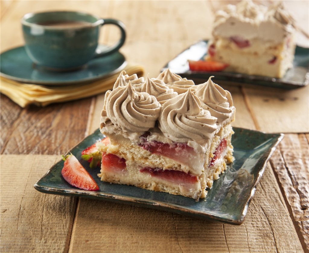 pave_de_morango_com_creme_de_cafe_e_chocolate