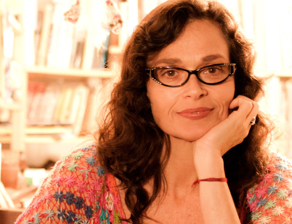 Lala Deheinzelin promove Palpitaria em Santos, nesta terça