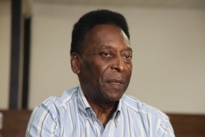 Pelé participou da transferência dos bens do Museu para a Municipalidade. Antes, o material estava a cargo da Oscip AMA Brasil.