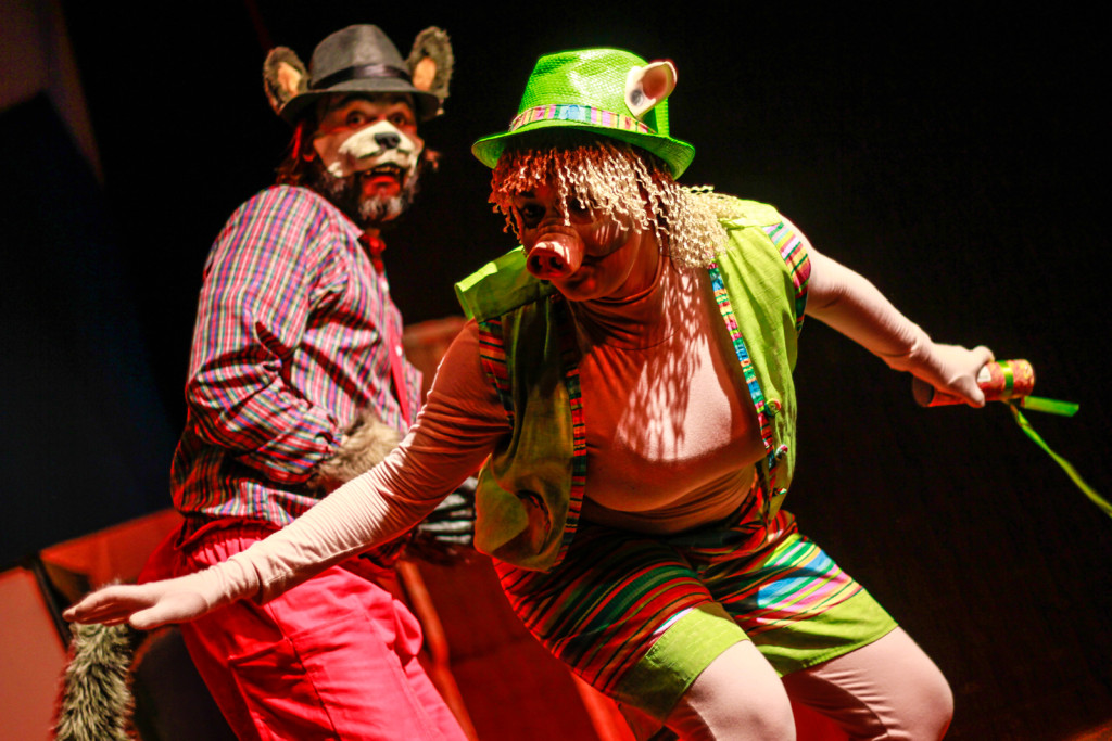 Misterioso Caso dos 3 Porquinhos