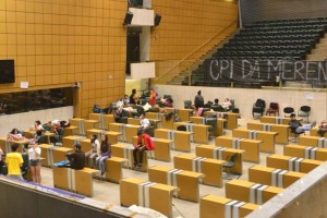 Jovens ocuparam a Assembleia Legislativa reivindicando a apuração da CPI da Merenda, que ainda não foi instalada