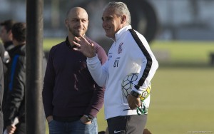 Tite ainda não definiu se irá deixar o Corinthians rumo à seleção. Novo encontro pode ocorrer hoje