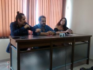 Atores promoveram coletiva no Sindicato dos Jornalistas para explicar o ocorrido. Ato policial ganhou repercussão nacional.