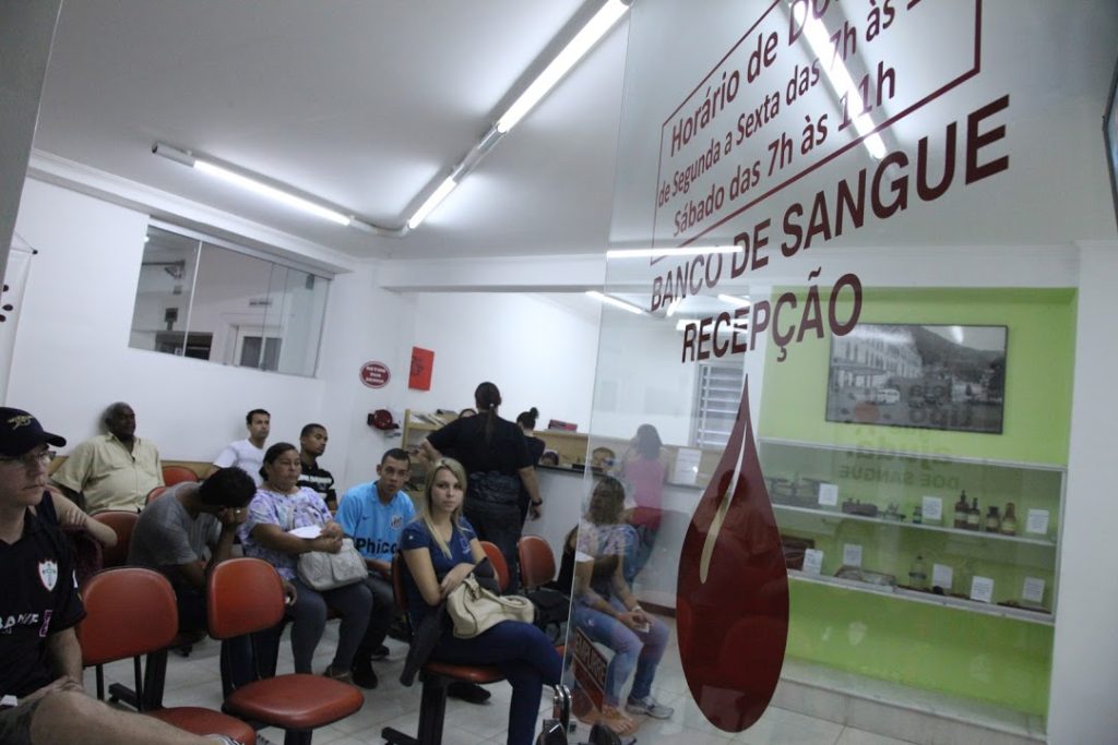 Bancos de sangue precisam de doadores para atender pacientes