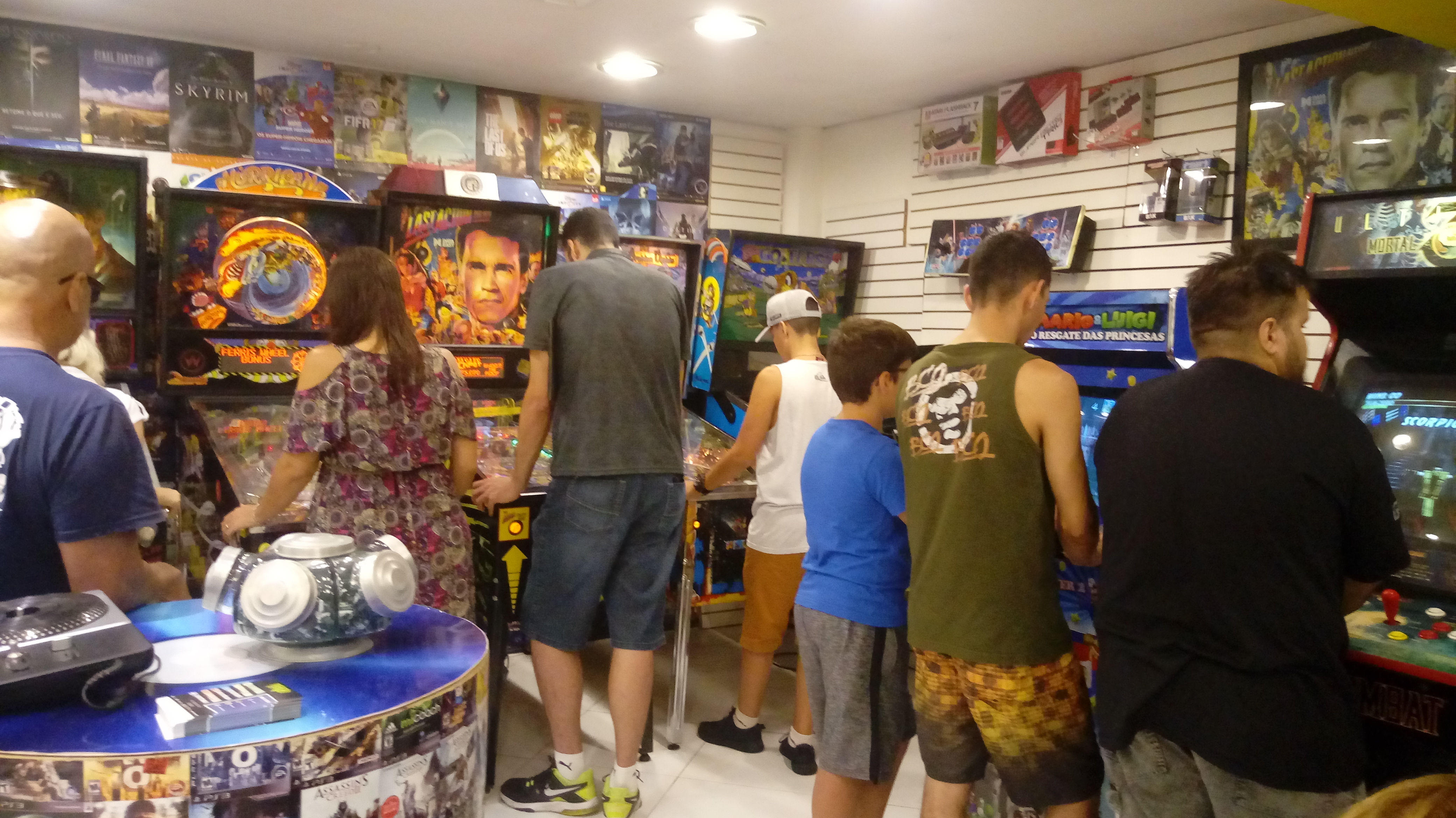 Cerca de 15 mil pessoas passaram pelo museu Replay, localizado no shopping Miramar, em Santos