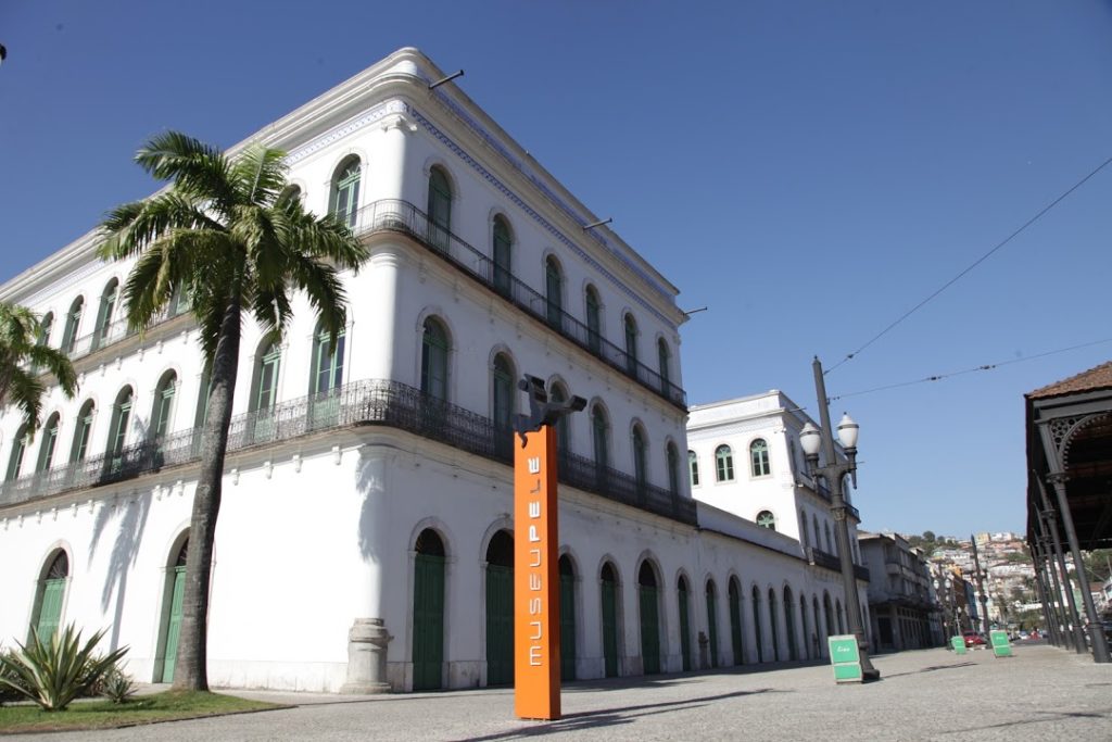 Museu Pelé, local para passeio em Santos