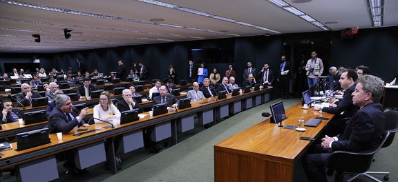 CCJ rejeita denúncia da Procuradoria Geral