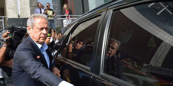 José Dirceu, de volta à cadeia
