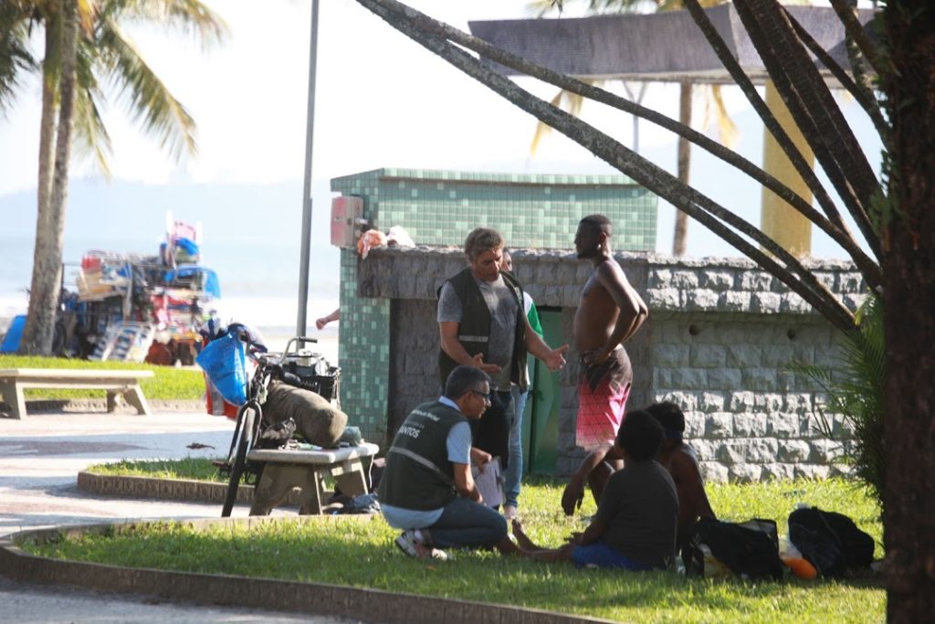 Abrigo de inverno para pessoas em situação de rua abre nesta sexta-feira