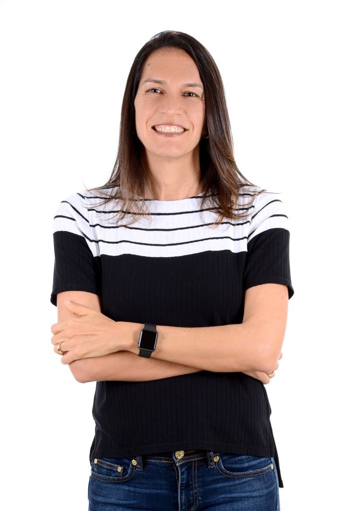 Lu Menezes 