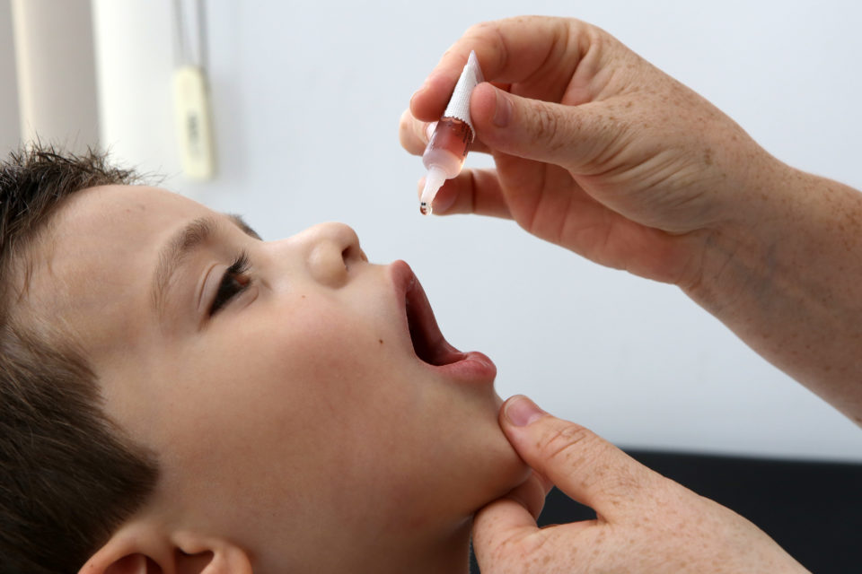 poliomielite e sarampo