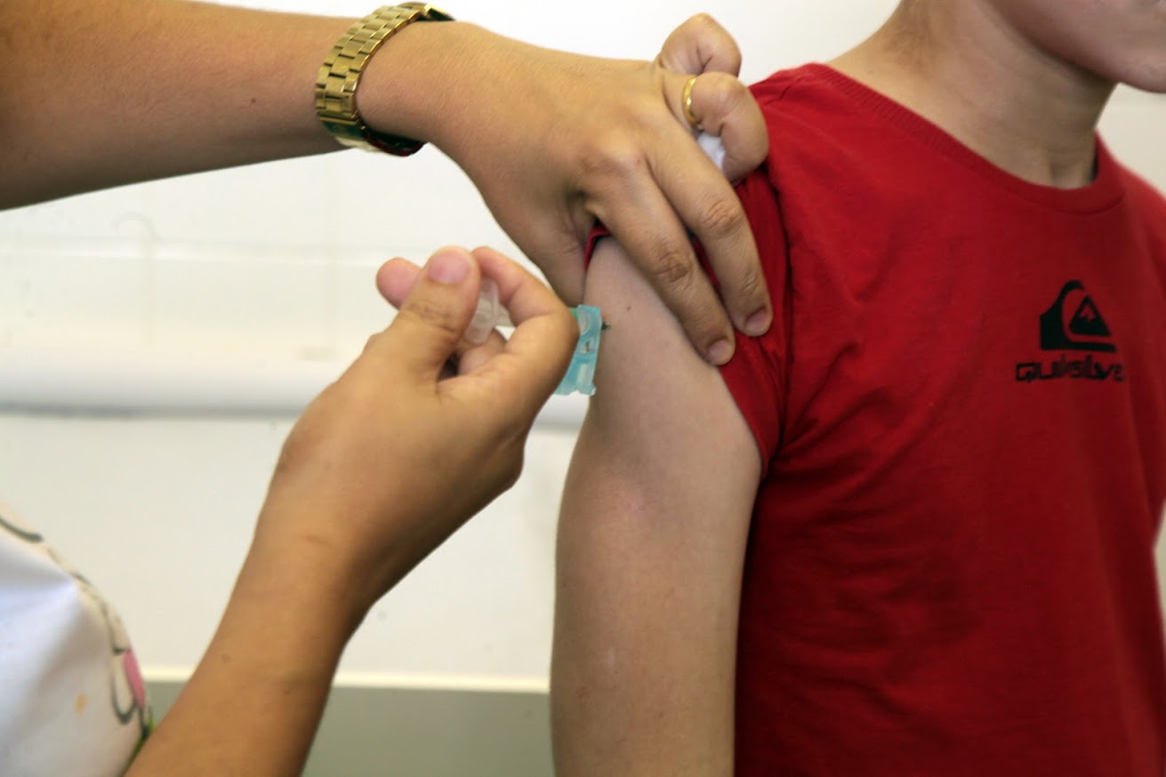 Vacinação contra Pólio e sarampo