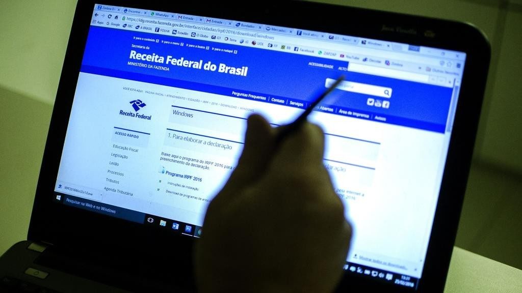 Receita libera nesta terça consulta ao quinto lote de restituição do IR