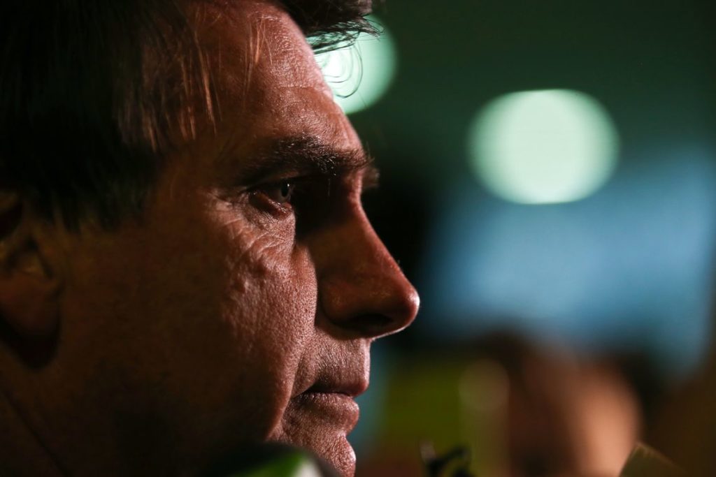 Bolsonaro exige punição severa de responsável por drogas em voo