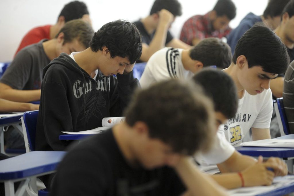 Cursos de Etecs e Fatecs de SP obtêm alto índice de aprovação de ex-alunos