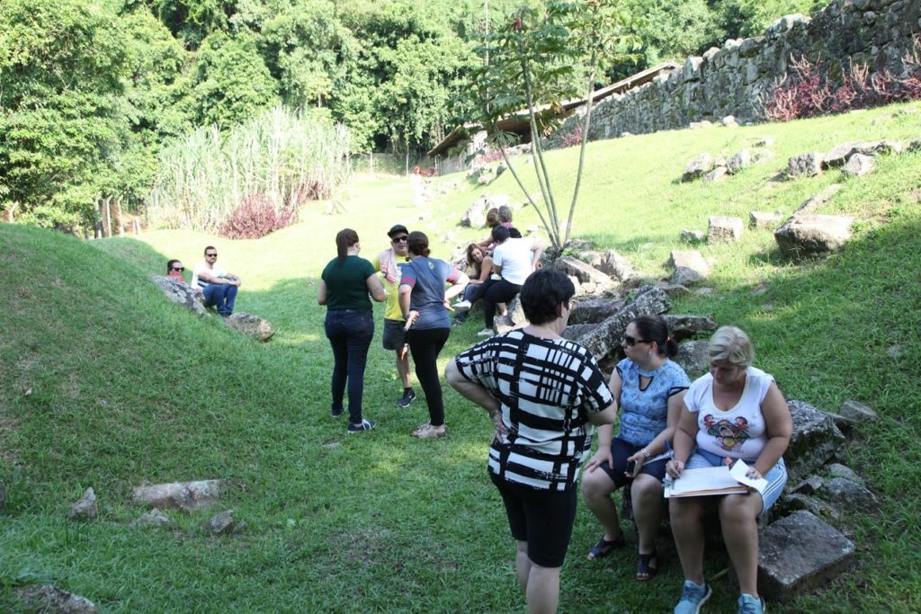 Engenho dos Erasmos promove musical e jogo das profissões