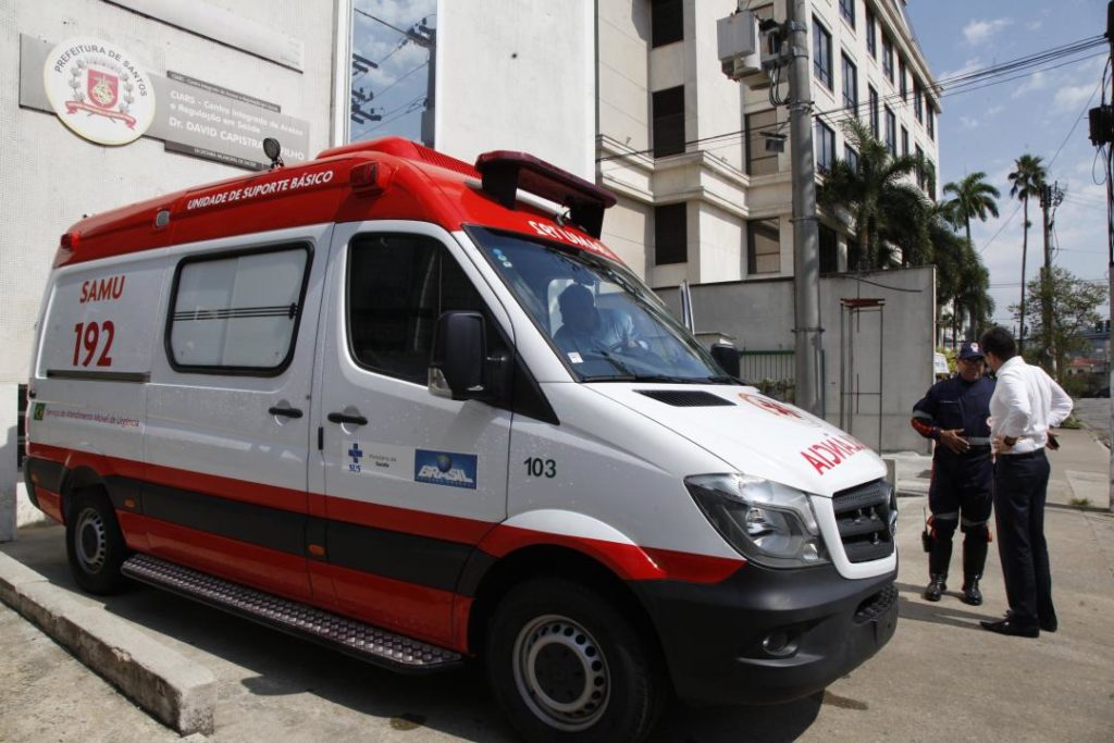 ambulância Samu Santos
