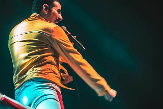 Queen Experience In Concert