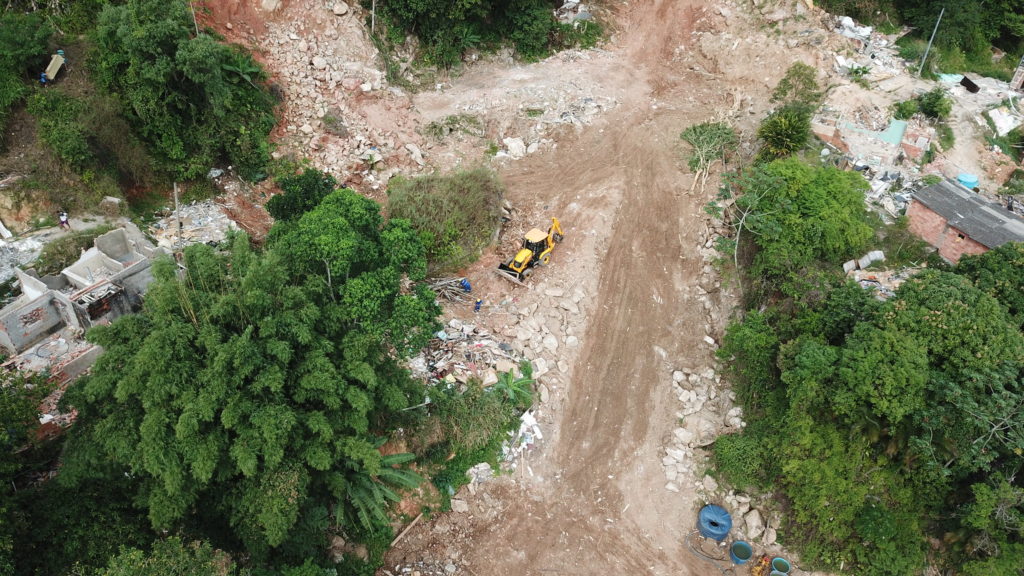 Começam as obras de contenção no Morro da Bela Vista em Guarujá