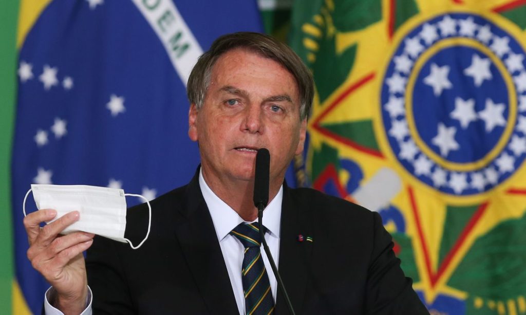 Chegada de Bolsonaro abre expectativa de base do PL crescer 50% no Congresso