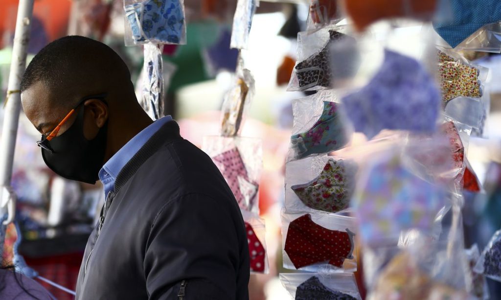 Estudo sugere que homens são principais transmissores do coronavírus